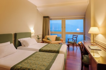 Double Room, 1 Double Bed, Lake View