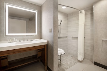 Room, 2 Double Beds (Mobility/Hearing Access, Roll-In Shwr)