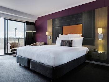 Classic Room, 1 King Bed