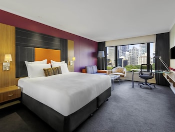 Superior Room, 1 King Bed