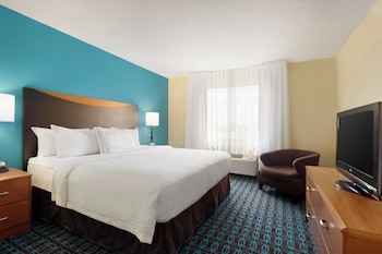 Executive Suite, 1 King Bed with Sofa bed