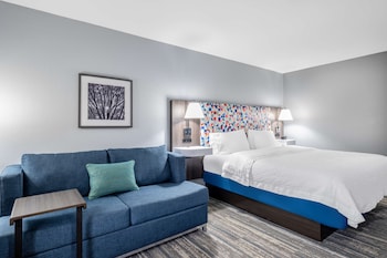 Deluxe Room, 1 King Bed with Sofa bed, Microwave