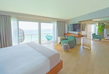 Royal Suite King Ocean View
