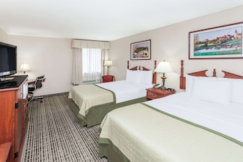 Double Room, 2 Double Beds, Accessible
