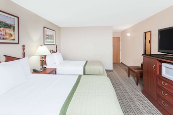 Double Room, 2 Double Beds
