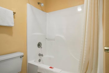 Standard Room, 2 Queen Beds