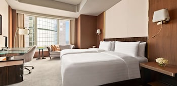 Horizon Superior Twin Room