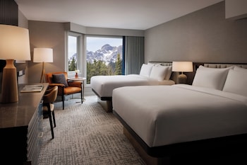 Black Diamond Club, Concierge Lounge Access, Club Room, 2 Queen Beds