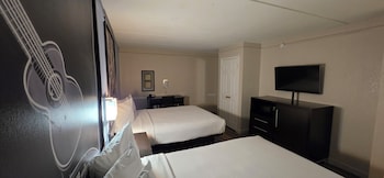 Room, 2 Queen Beds, Non Smoking (Efficiency)