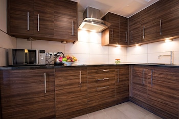 Studio, 1 Queen Bed, Terrace