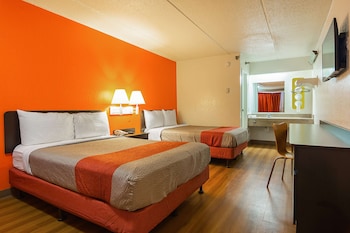 Standard Room, 2 Double Beds, Non Smoking