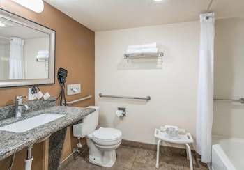 Room, 2 Queen Beds, Accessible, Non Smoking