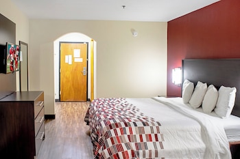 Superior Room, 1 King Bed (Jetted Tub, Smoke Free)
