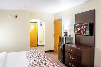 Deluxe Room, 1 King Bed, Accessible (Roll-In Shower, Smoke Free)