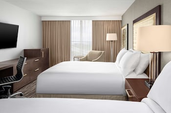 Standard Room, 2 Double Beds, Low Floor