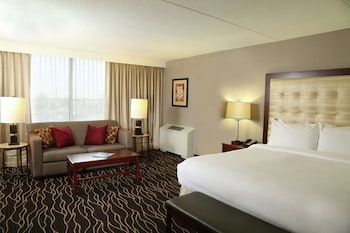 Premium, High Floor Larger Room,1 King Bed