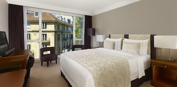 Superior Room, City View