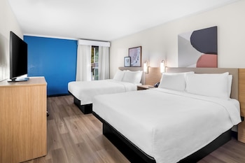 Room, 2 Queen Beds