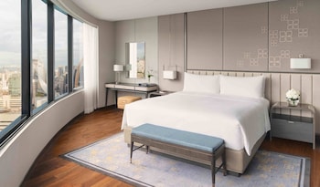 Junior Suite, 1 King Bed