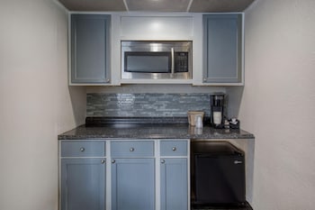 Standard Room, Multiple Beds, Non Smoking, Refrigerator (with Sofabed)