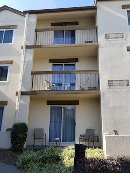 Deluxe Room, 2 Queen Beds (Balcony or Patio)