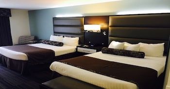 Deluxe Room, 2 Queen Beds