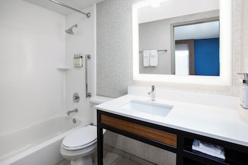Suite, 1 King Bed