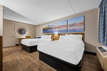 Room, 2 Queen Beds, Non Smoking