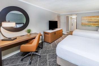 Room, 2 Queen Beds