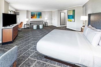 Junior Suite One King Bed
