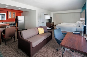 Studio, 2 Double Beds