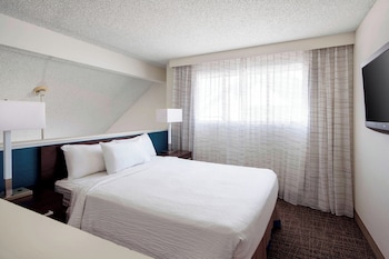 Suite, 1 Double Bed, Fireplace