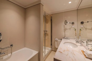 Superior Double or Twin Room, Sea View