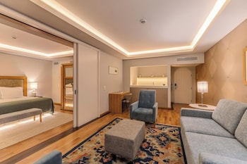 Suite