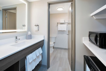 Suite, 2 Queen Beds