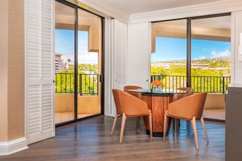 Garden View Executive Suite