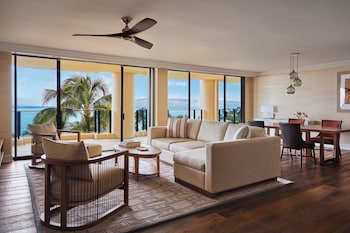 Elite Ocean Front Two Bedroom Suite