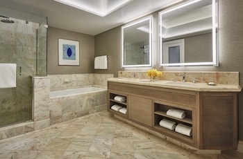 Ocean View Prime One Bedroom Suite