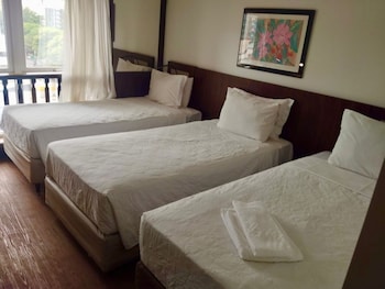 Standard Room, 3 Twin Beds