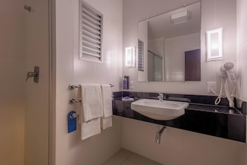 Standard Room, 3 Twin Beds