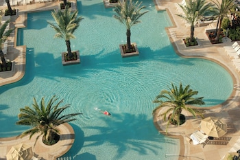 Room, 1 King Bed (Pool-Gulf View)