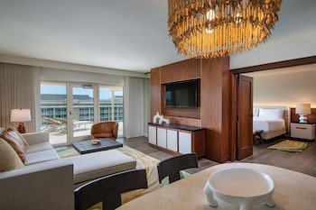 Terrace Suite, Suite, 1 King, Balcony