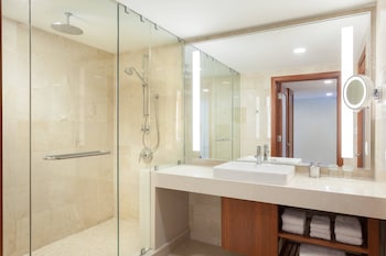 Room, 1 King Bed (Pool-Gulf View)