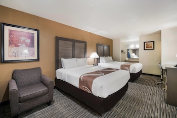 Standard Room, 2 Queen Beds, Non Smoking
