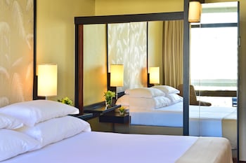 Double or Twin Room, Partial Sea View (Side Sea View)