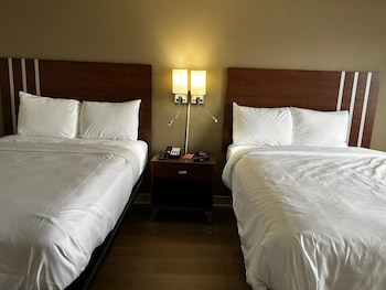 Standard Room, 2 Queen Beds, Non Smoking