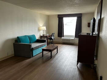 Suite, Multiple Beds, Non Smoking