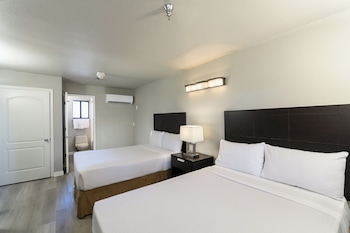 2 Double Beds Extended Stay