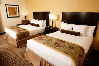 Standard Room, 2 Queen Beds, Accessible, Non Smoking