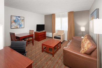 Suite, 1 King Bed, Accessible (First Floor, Roll-In Shower, Mobility)
